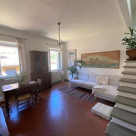 La Galluzza Apartment *